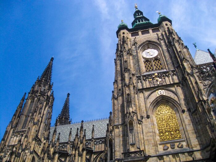 Catedral de San Vito: Conoce los 10 lugares imperdibles de Praga