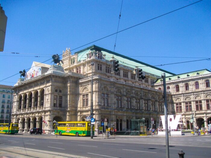 Ópera Estatal de Viena: Conoce los 10 lugares imperdibles que ver en Viena